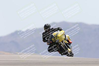 media/Apr-26-2025-BRL Bagger Racing League (Sat) [[9e270f465f]]/7-Super Street Bagger Race/